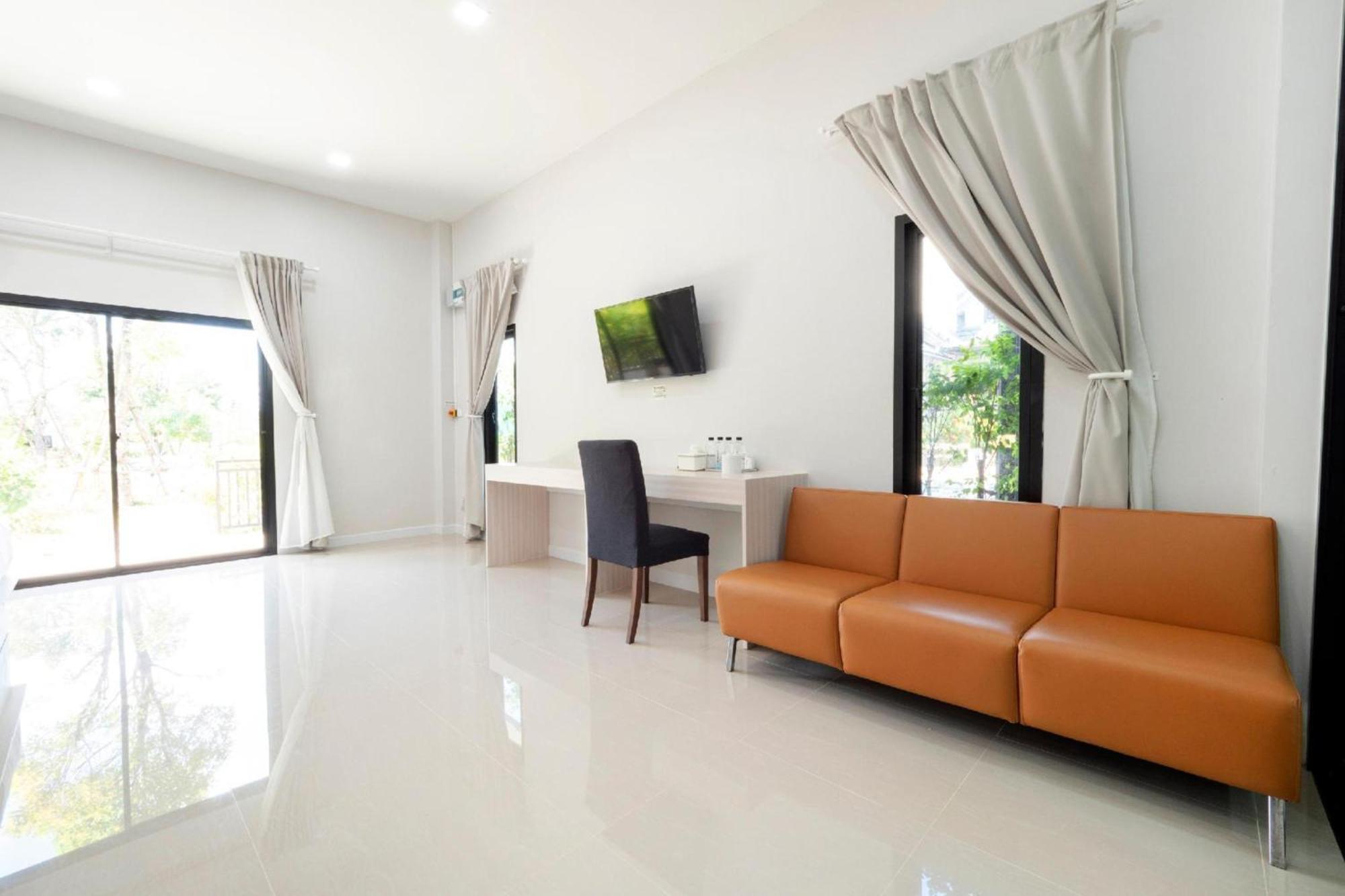 Capital O 75378 Thawapee Resort Rayong Exterior photo